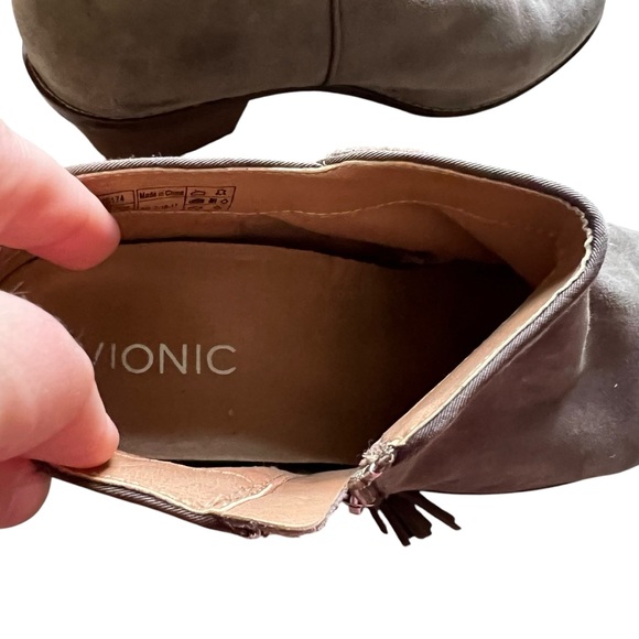 Vionic Serena Women’s Gray Leather Ankle Boots size 9 - Picture 7 of 12